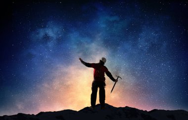 Üst ulaşan. Karışık teknik