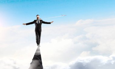 Riskli ve cesur adam. Karışık teknik