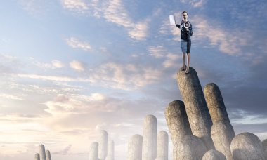 Ne zaman senin are üstünde tepe. Karışık teknik