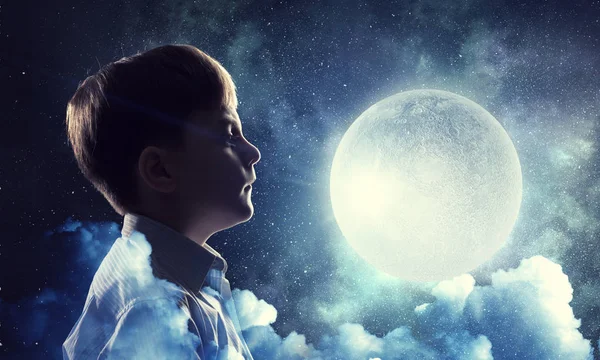 Bu büyük dünya keşfetmek. Karışık teknik