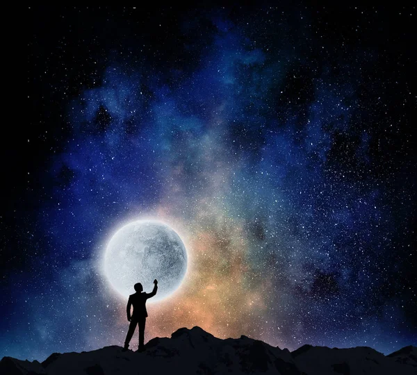 Att nå månen. Mixed media — Stockfoto