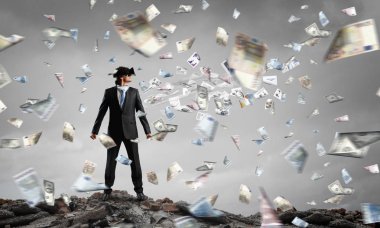 Sanal gerçeklik yaşıyor. Karışık teknik