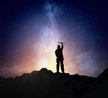 Üst ulaşan. Karışık teknik