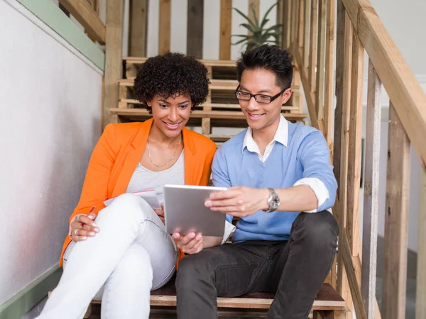 Team creativo al lavoro — Foto Stock