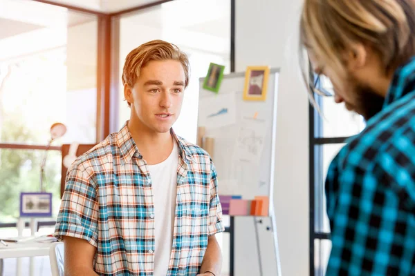 Masada iki Ofis çalışanları