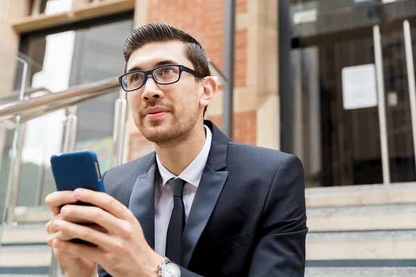 Portrait of handsome businessman outdoor — Stock Photo, Image