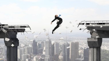 Zorluklar korkuyor değil. Karışık teknik