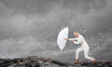 Bu meydan kadar güçlü. Karışık teknik