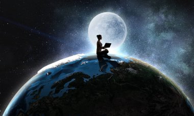 Bizim benzersiz evren