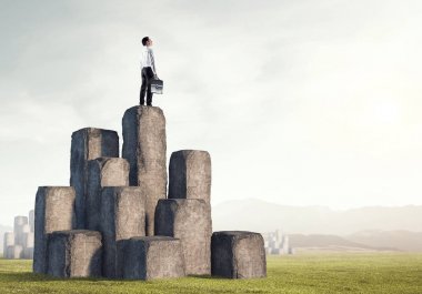 Ne zaman senin are üstünde tepe. Karışık teknik