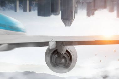 Uçağı gök yüksek. Karışık teknik