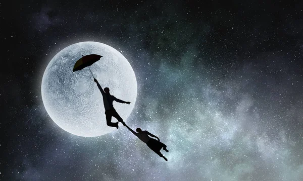 Uçmak istiyorum. Karışık teknik