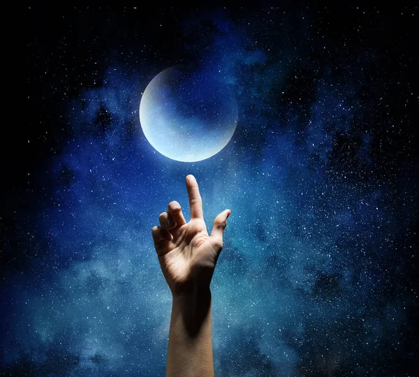 Mond in der Hand — Stockfoto