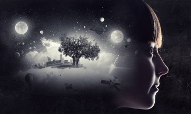 Parlak fikirler kafasının içinde. Karışık teknik