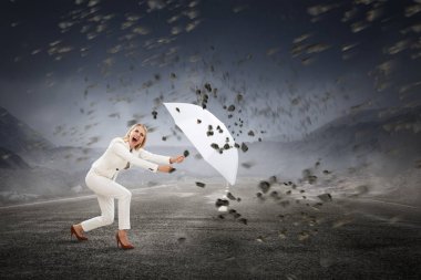 Bu meydan kadar güçlü. Karışık teknik