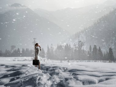 Hiçbir şey onu durduramaz. Karışık teknik