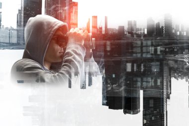 Adam hoody. Karışık teknik