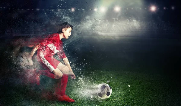 O bir şampiyon olmaya devam etmektedir. Karışık teknik