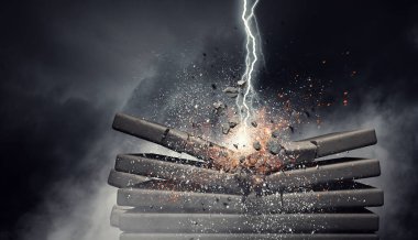 kırık çimento duvar