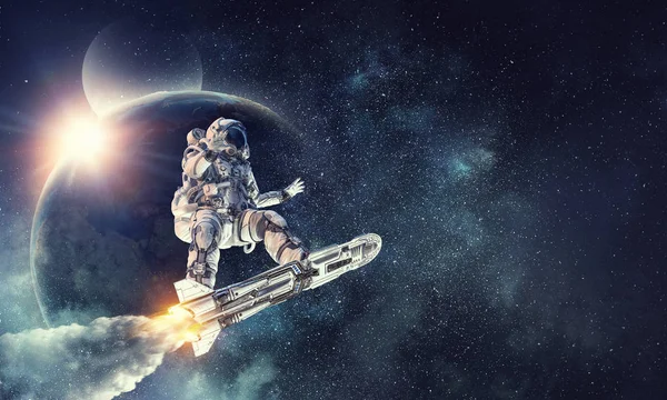 Spaceman di papan terbang. Campuran media — Stok Foto