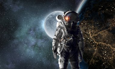 Uzayda astronot explorer. Karışık teknik