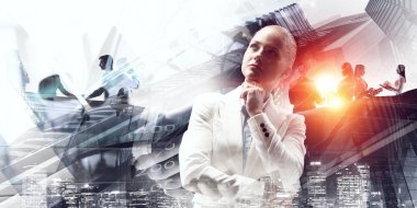 Düşünceli Bayan patron