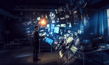 Ofisinde bir iş adamı. Karışık teknik