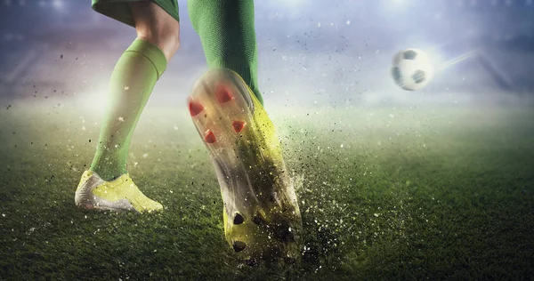 Futbol gol anı. Karışık teknik