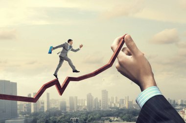 Onun büyüme ve ilerleme. Karışık teknik