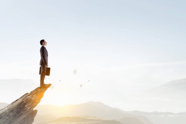 Üst ulaşan. Karışık teknik