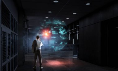 Ofisinde bir iş adamı. Karışık teknik