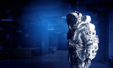 Uzay giysisi tasarım. Karışık teknik