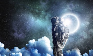 Uzay adamı serüveni. Karışık teknik