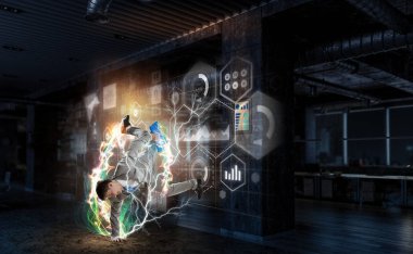 Anlaşma var. Karma ortam. Karışık teknik