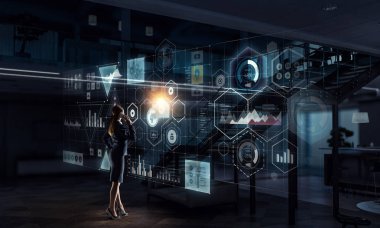 İşkadını ofisinde. Karışık teknik