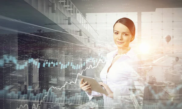 Modern iş moda bu. Karışık teknik