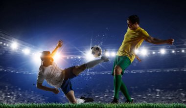 Futbol en iyi anlar. Karma ortam. Karışık teknik