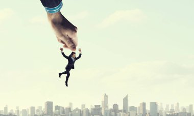 El yardım ve koruma. Karma ortam. Karışık teknik