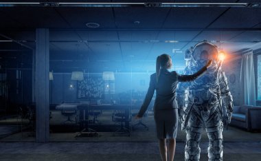 Uzay giysisi tasarım. Karışık teknik