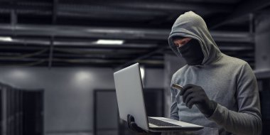 Bilgisayar gizlilik saldırı. Karışık teknik