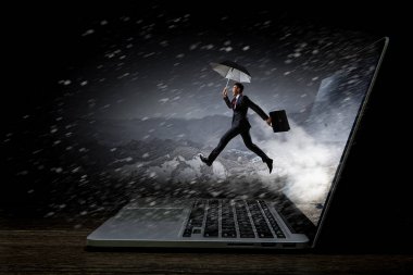 Internet ve siber kavramı. Karma ortam. Karışık teknik
