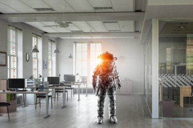 Uzay giysisi tasarım. Karışık teknik