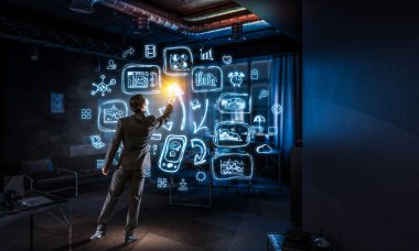 Geç geceye kadar çalışma. Karma ortam. Karışık teknik