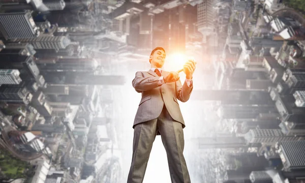 Büyük patron o. Karışık teknik