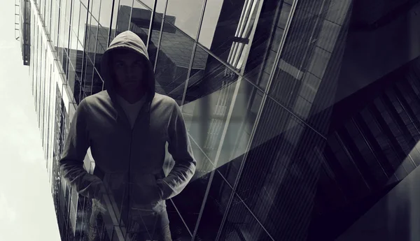 Ceza City. Karma ortam. Karışık teknik