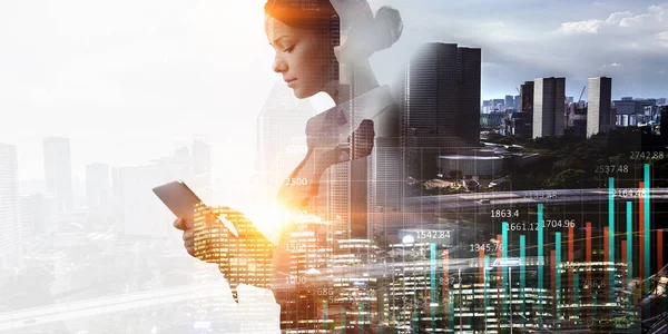 Modern iş yaşam. Karışık teknik