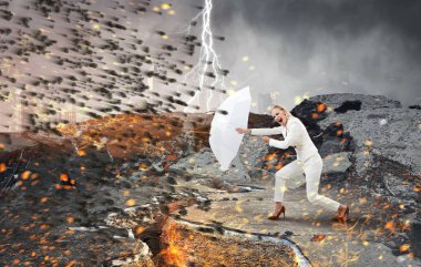 Bu meydan kadar güçlü. Karışık teknik