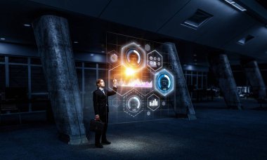 Başarın için yüksek teknolojiler. Karışık ortam