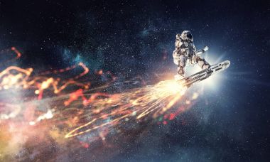 Yönetim Kurulu uçan üzerinde uzay adamı. Karışık teknik