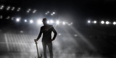 Gitar rock adam. Karışık teknik